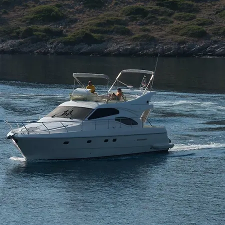 Motoryacht Paradise 2 Zadar